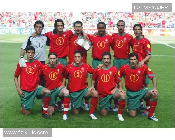 11号传奇足球明星的辉煌历程与影响力解析 11号传奇足球明星的辉煌历程与影响力解析