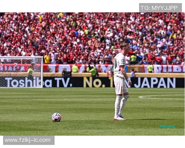 退役足球明星重返赛场的精彩瞬间以60帧记录他们的辉煌与激情