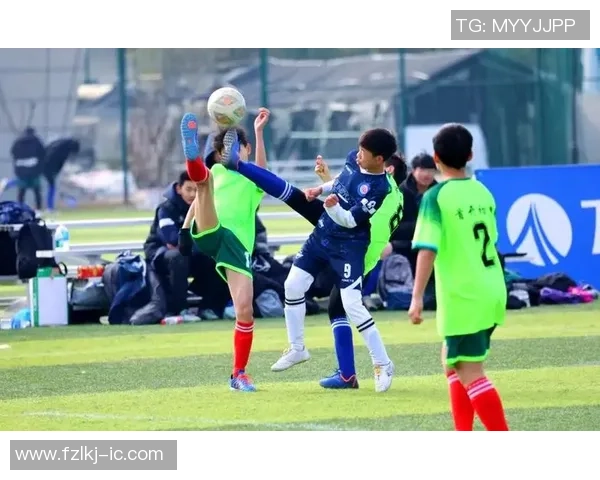 足球明星视频素材帅哥版尽显魅力与风采让你领略足球场上的英俊风范 足球明星视频素材帅哥版尽显魅力与风采让你领略足球场上的英俊风范